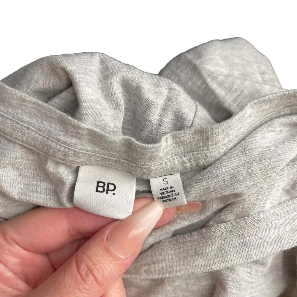 BP Small Blouse Light Heathered Gray Vneck Short Sleeve Dolman Boxy Top